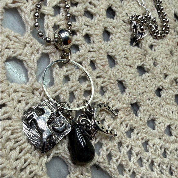 Silver horse, horseshoe,heart & labradorite Charm Necklace - Picture 2 of 8